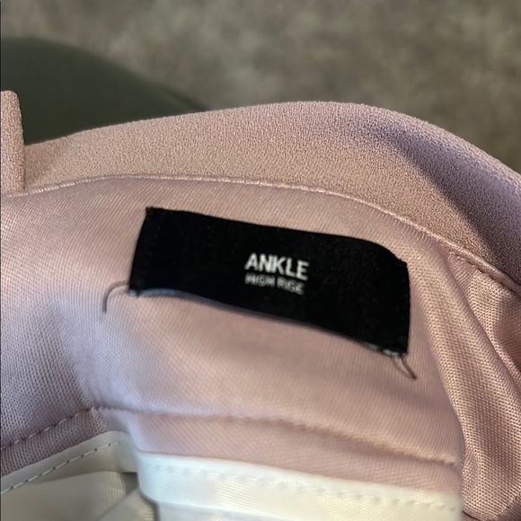 Express Pink Ankle Cropped Pants - Picture 3 of 6